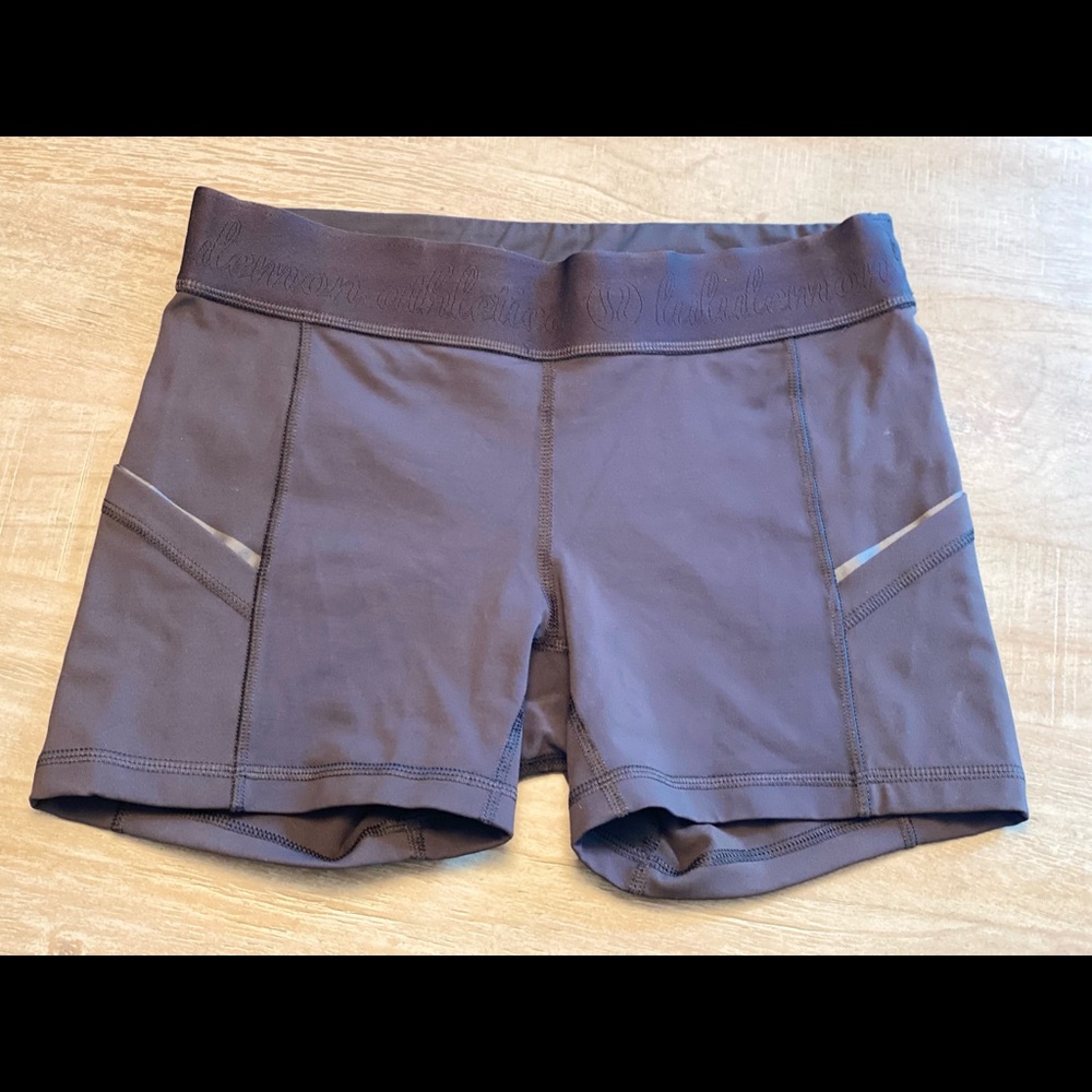 Lululemon biker shorts size 6